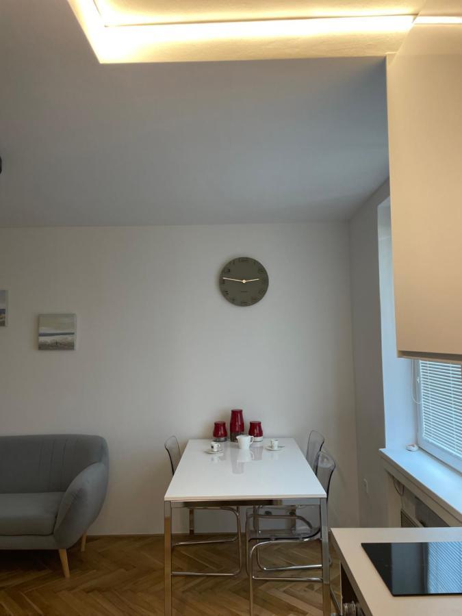 Apartman V Kratke Kamenicky Senov Екстериор снимка